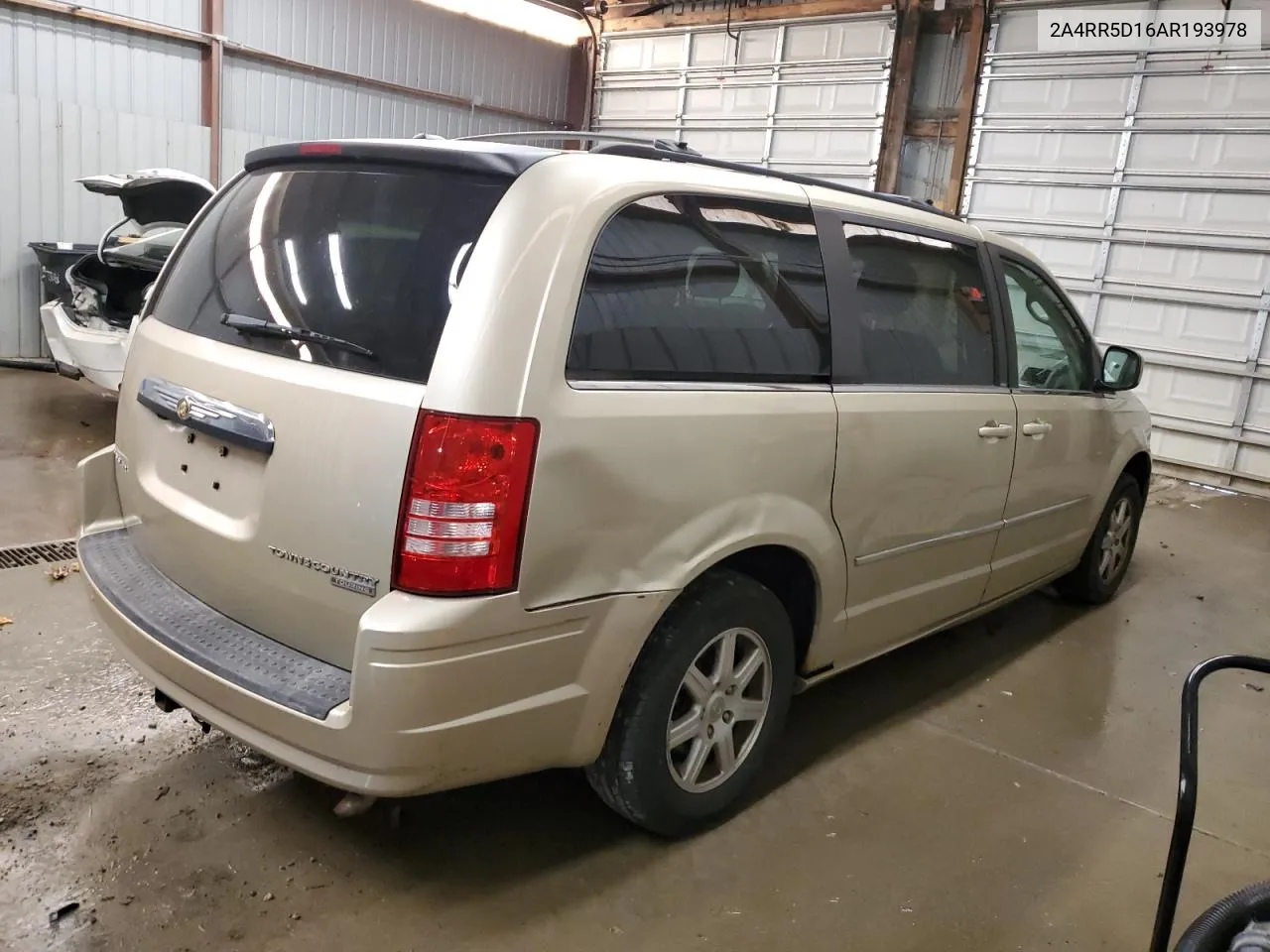 2010 Chrysler Town & Country Touring VIN: 2A4RR5D16AR193978 Lot: 76508004