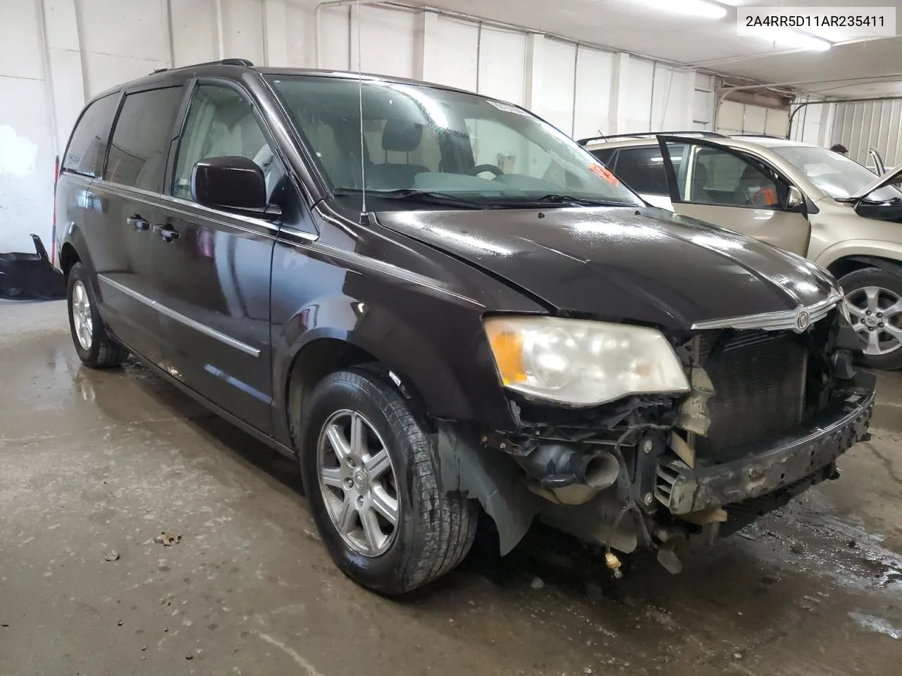 2010 Chrysler Town & Country Touring VIN: 2A4RR5D11AR235411 Lot: 80167084