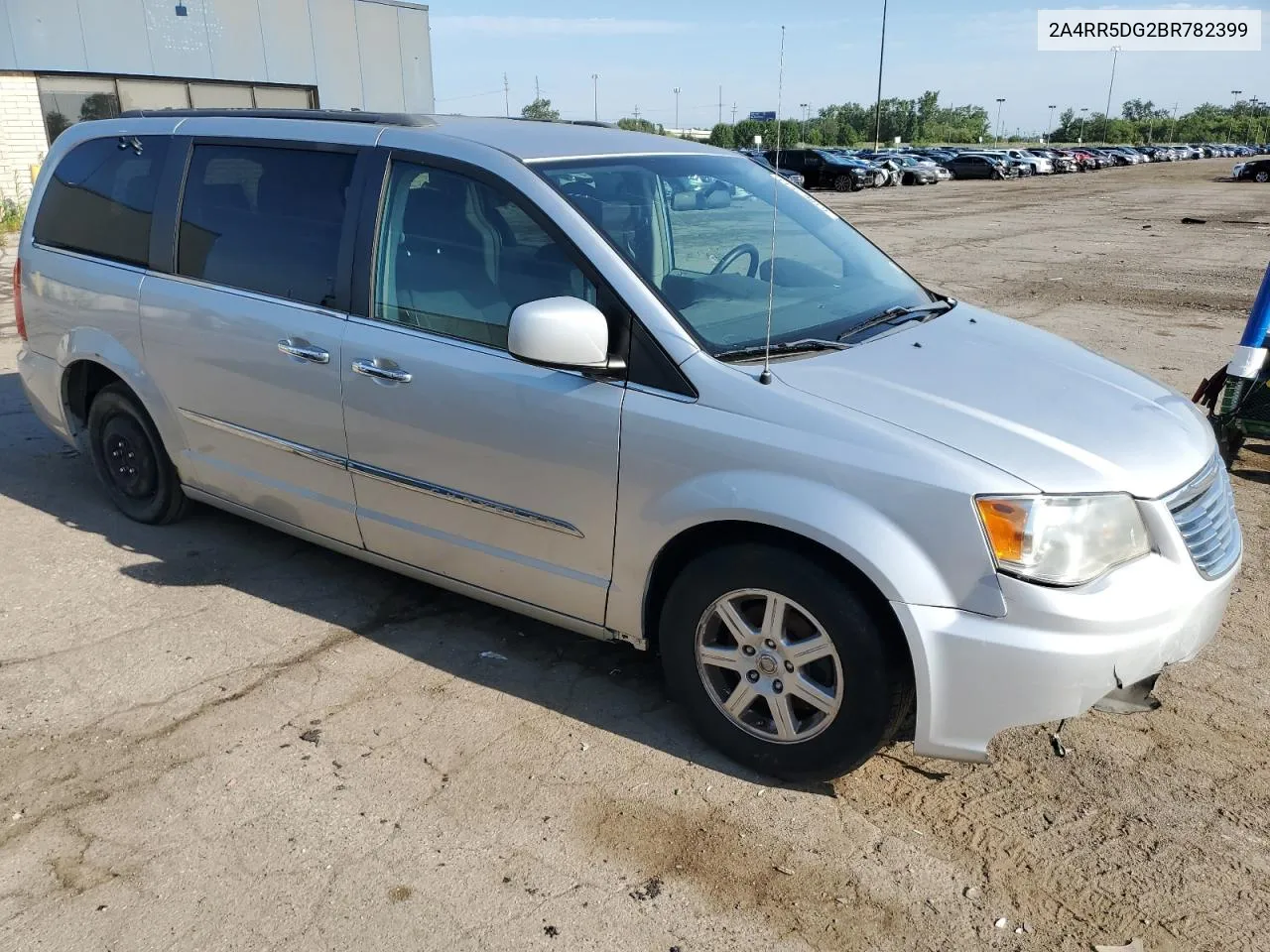 2011 Chrysler Town & Country Touring VIN: 2A4RR5DG2BR782399 Lot: 61867514