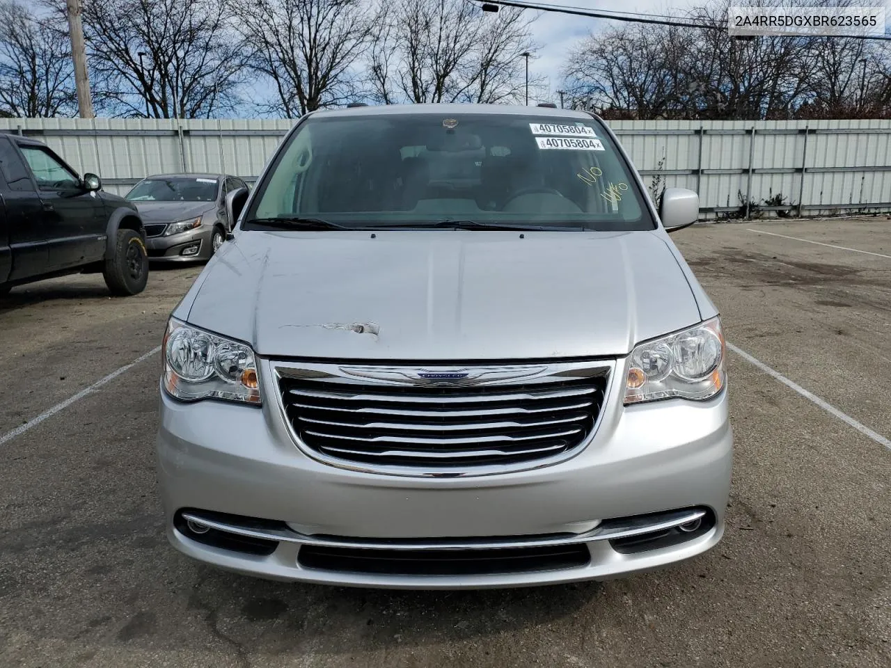 2011 Chrysler Town & Country Touring VIN: 2A4RR5DGXBR623565 Lot: 62359744