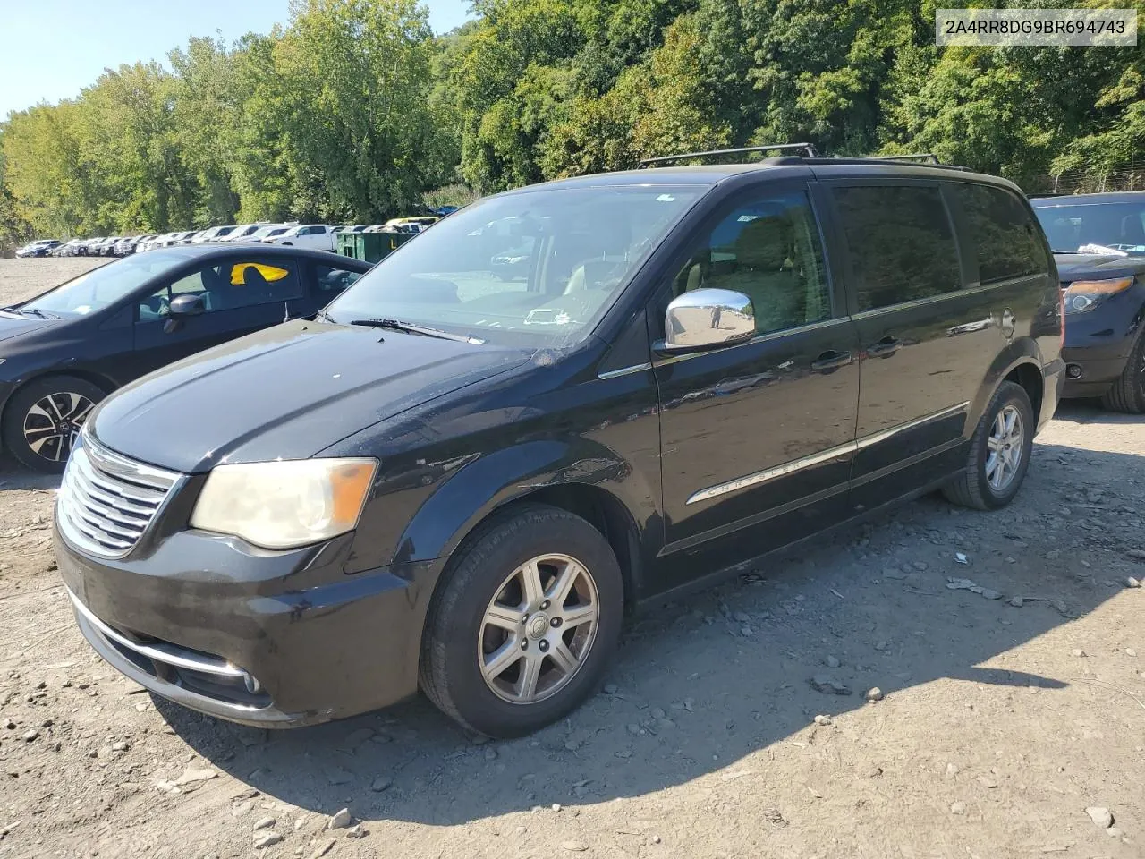 2011 Chrysler Town & Country Touring L VIN: 2A4RR8DG9BR694743 Lot: 70182344