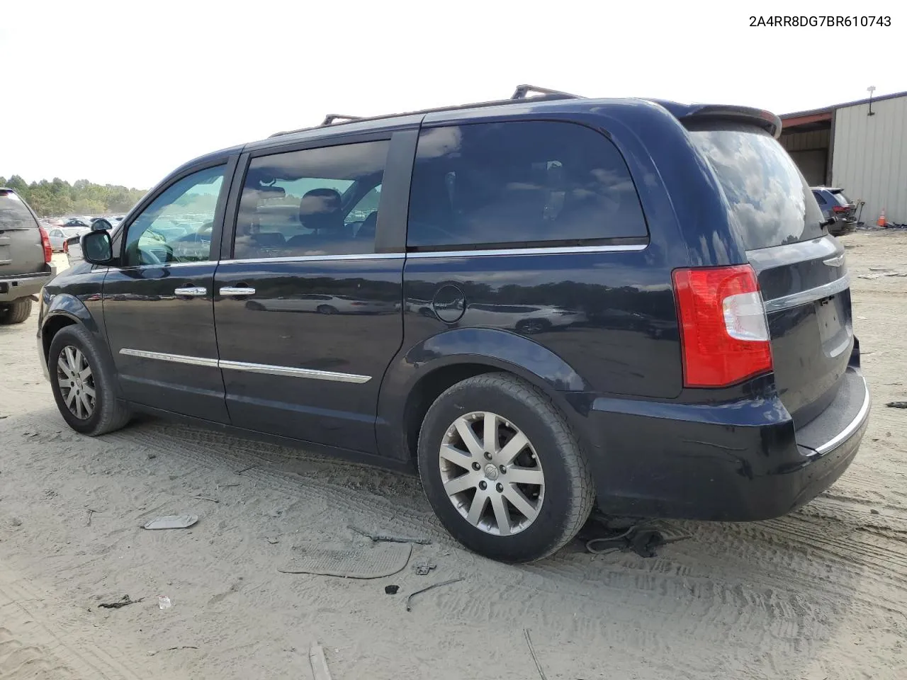 2011 Chrysler Town & Country Touring L VIN: 2A4RR8DG7BR610743 Lot: 71354624