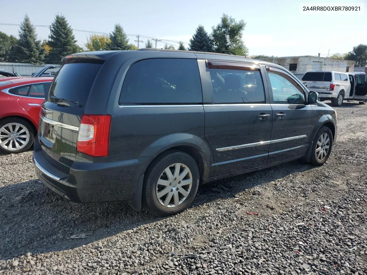 2011 Chrysler Town & Country Touring L VIN: 2A4RR8DGXBR780921 Lot: 74932894