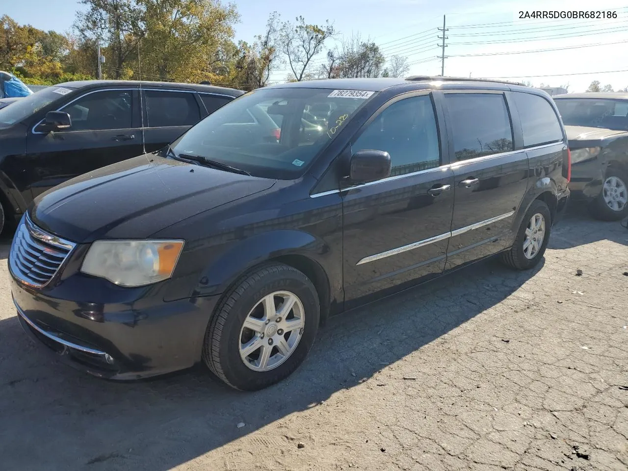 2011 Chrysler Town & Country Touring VIN: 2A4RR5DG0BR682186 Lot: 78279354