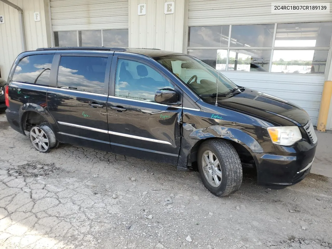 2C4RC1BG7CR189139 2012 Chrysler Town & Country Touring