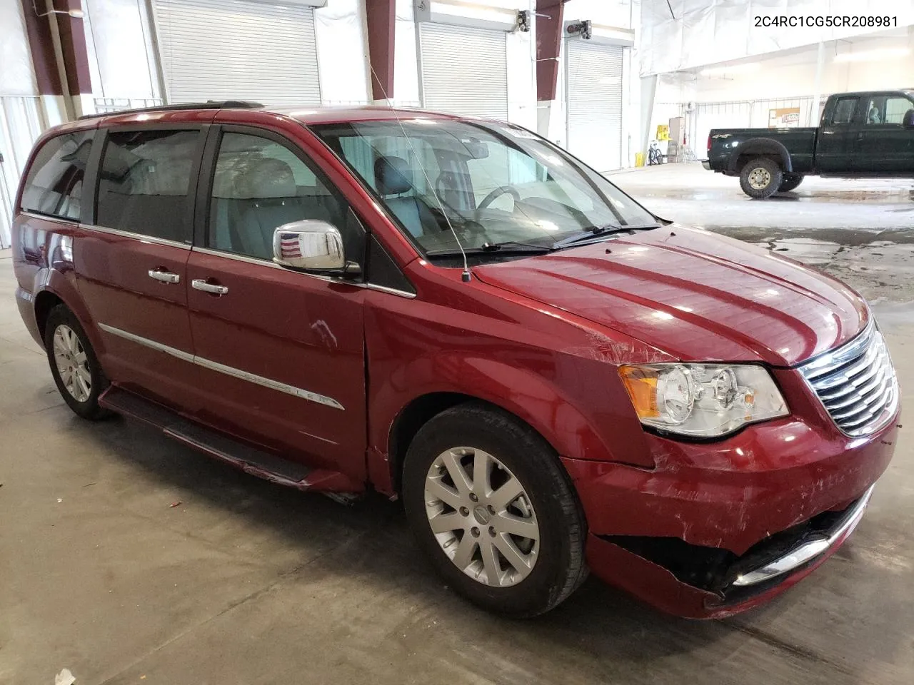 2012 Chrysler Town & Country Touring L VIN: 2C4RC1CG5CR208981 Lot: 71982474