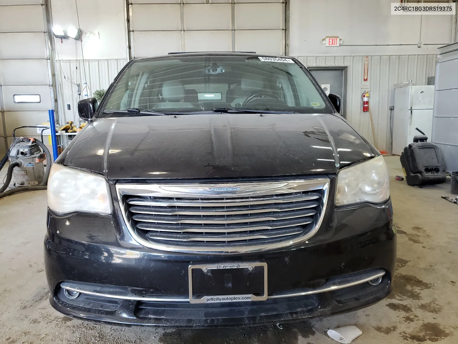 2013 Chrysler Town & Country Touring VIN: 2C4RC1BG3DR519375 Lot: 58035494