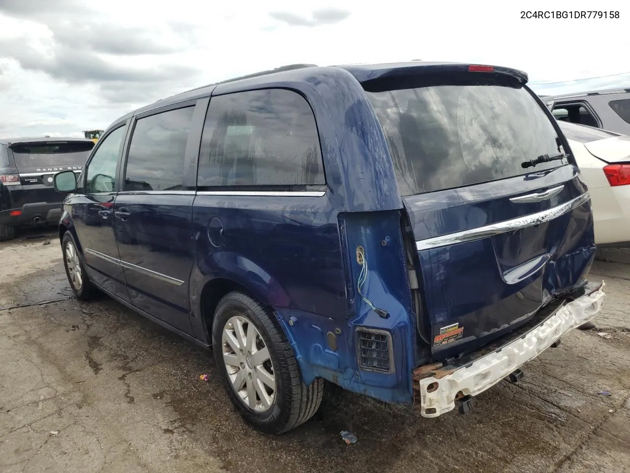 2C4RC1BG1DR779158 2013 Chrysler Town & Country Touring