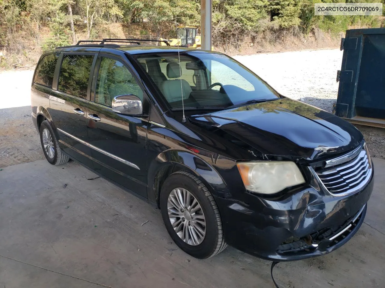 2013 Chrysler Town & Country Touring L VIN: 2C4RC1CG6DR709069 Lot: 68824674