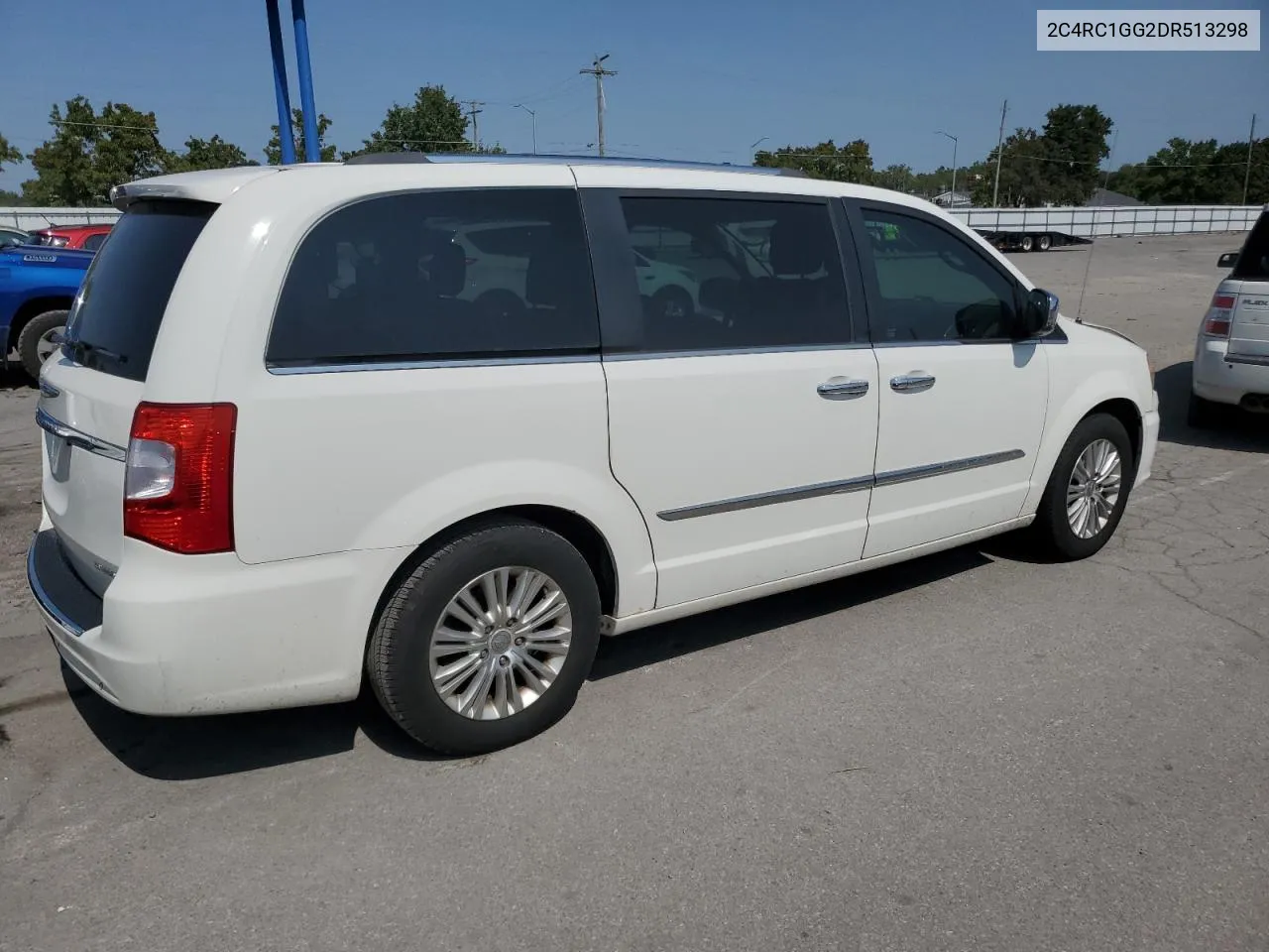 2013 Chrysler Town & Country Limited VIN: 2C4RC1GG2DR513298 Lot: 70854254