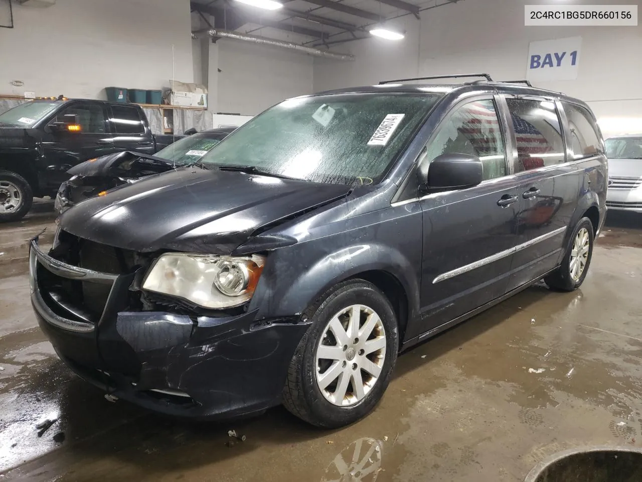 2013 Chrysler Town & Country Touring VIN: 2C4RC1BG5DR660156 Lot: 76339674