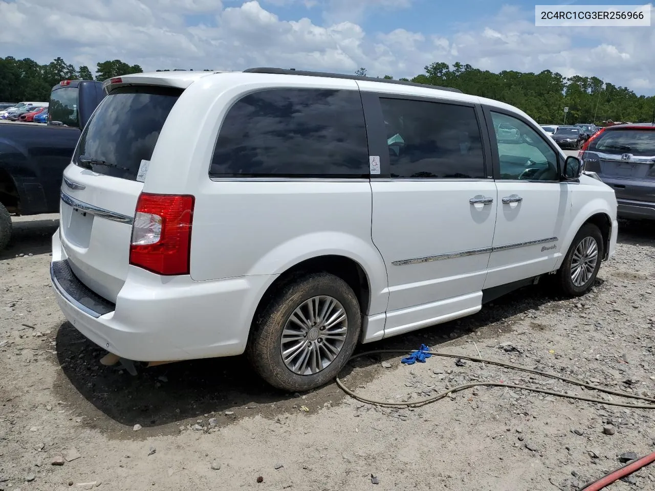 2014 Chrysler Town & Country Touring L VIN: 2C4RC1CG3ER256966 Lot: 55316584