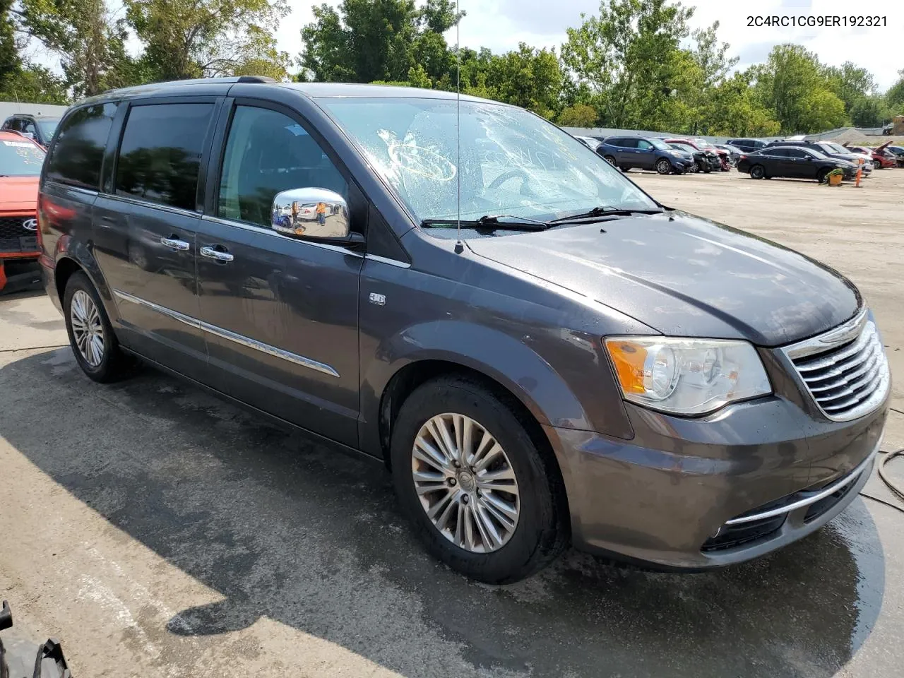 2014 Chrysler Town & Country Touring L VIN: 2C4RC1CG9ER192321 Lot: 64396874