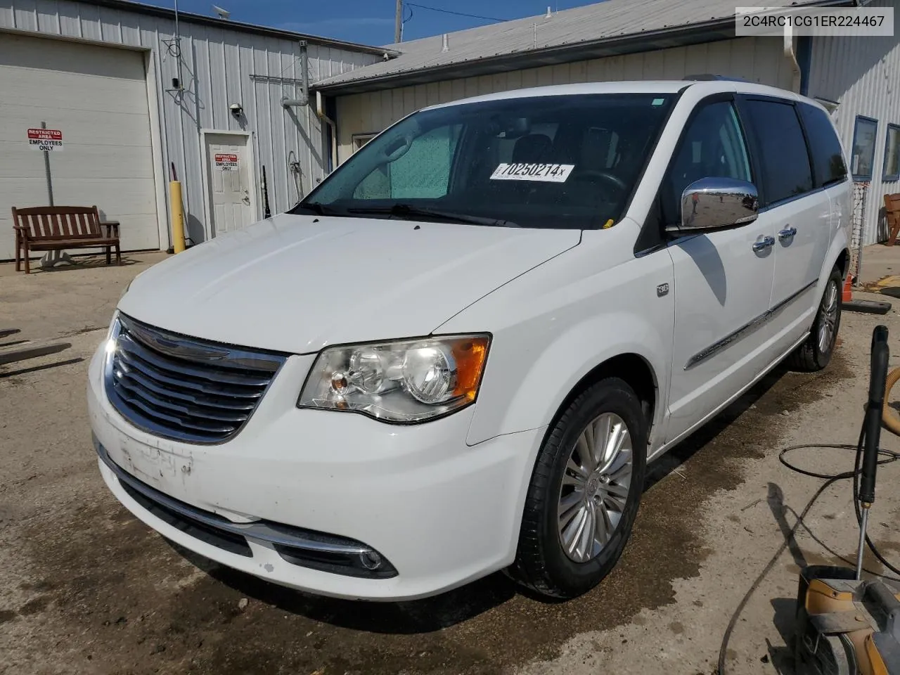 2014 Chrysler Town & Country Touring L VIN: 2C4RC1CG1ER224467 Lot: 70250214