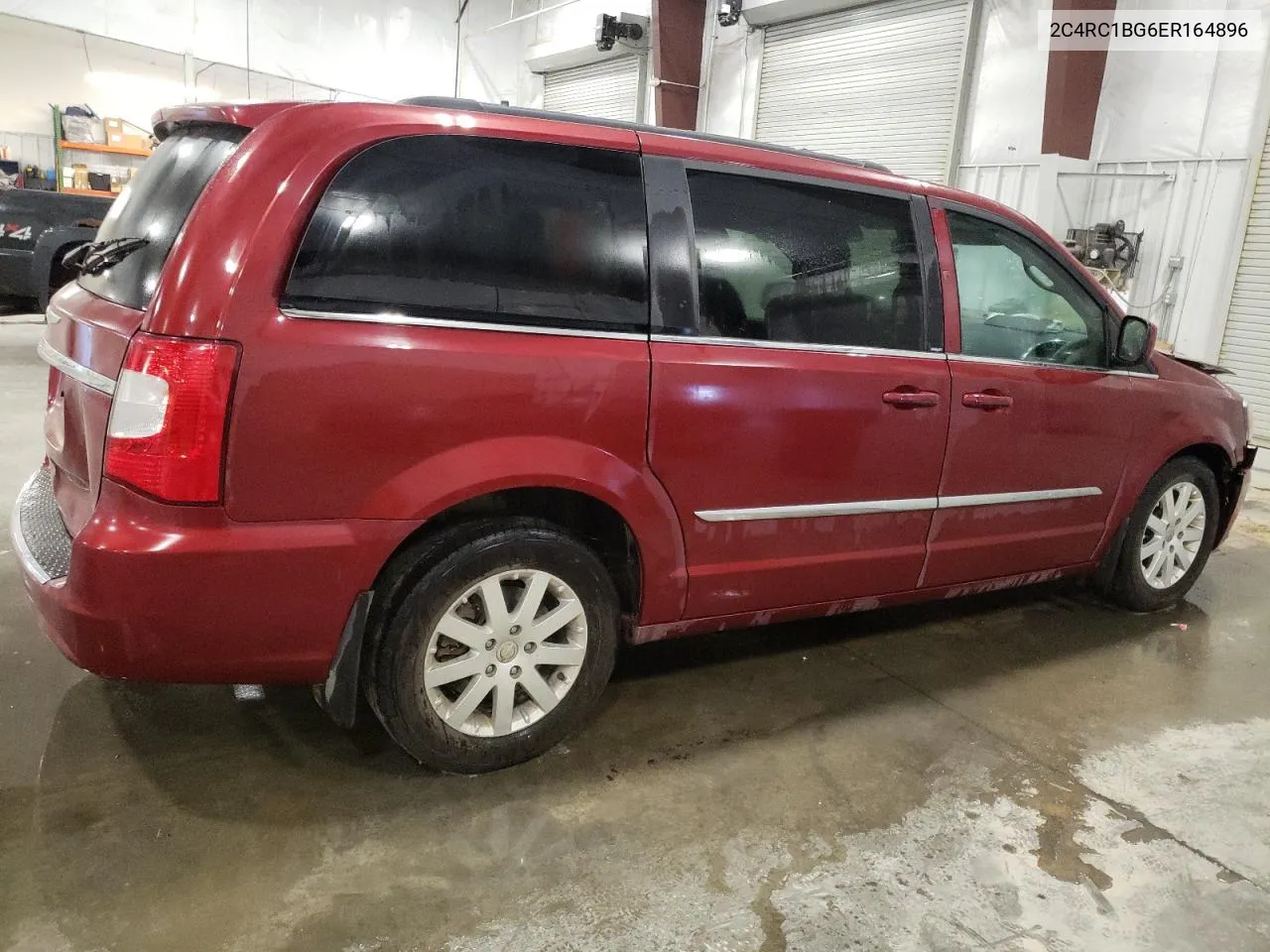 2014 Chrysler Town & Country Touring VIN: 2C4RC1BG6ER164896 Lot: 72335704