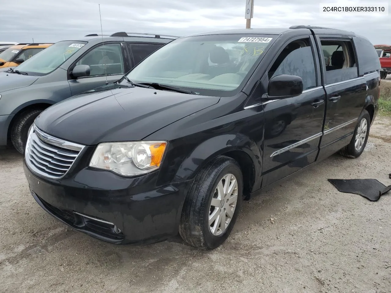 2014 Chrysler Town & Country Touring VIN: 2C4RC1BGXER333110 Lot: 74727954