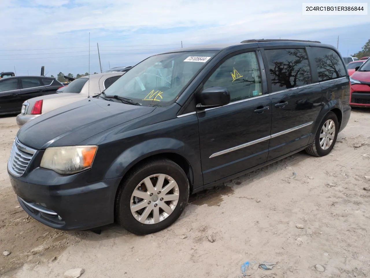 2014 Chrysler Town & Country Touring VIN: 2C4RC1BG1ER386844 Lot: 75105644