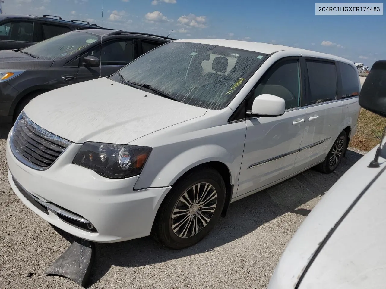 2014 Chrysler Town & Country S VIN: 2C4RC1HGXER174483 Lot: 75198814