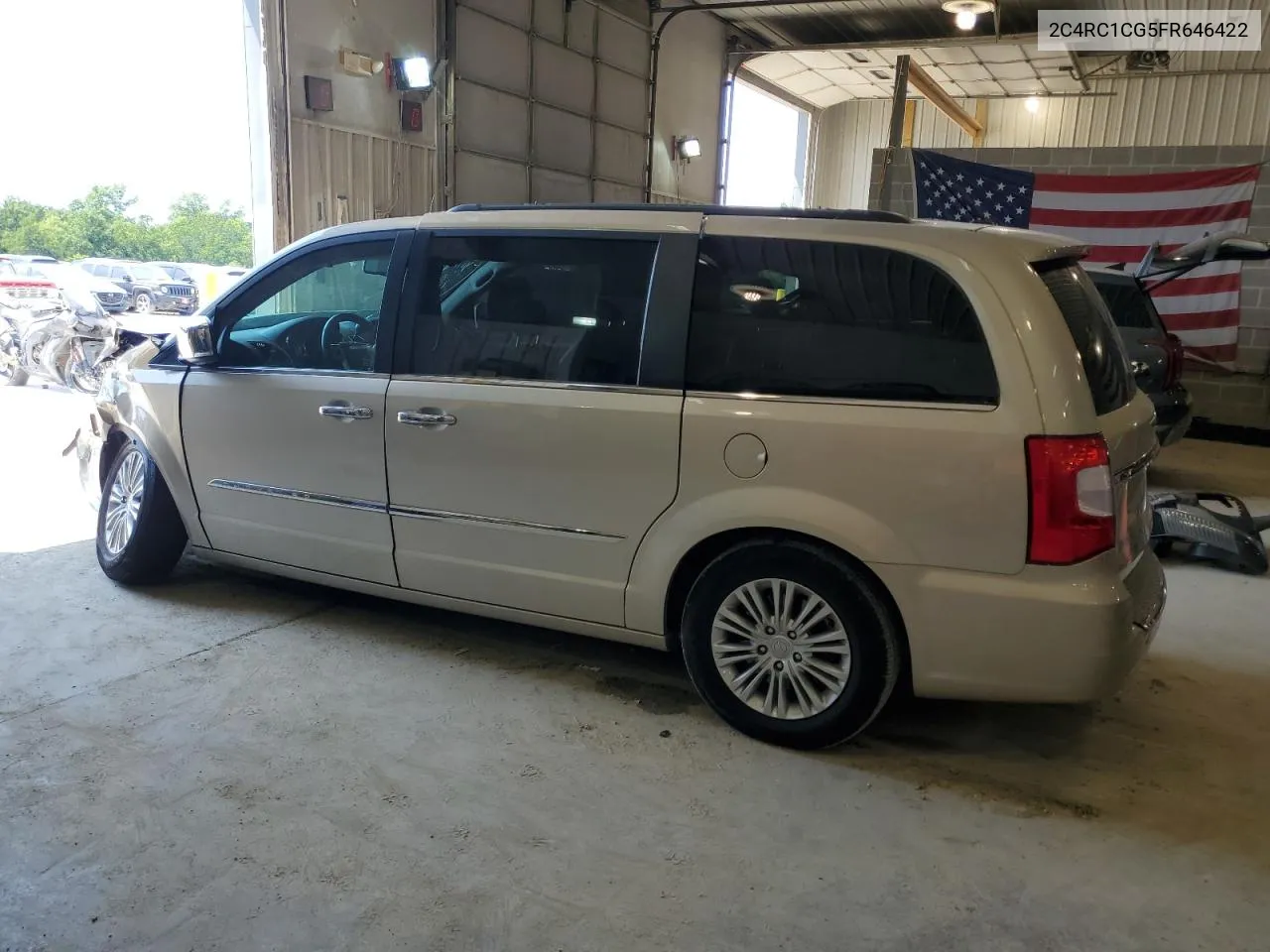 2015 Chrysler Town & Country Touring L VIN: 2C4RC1CG5FR646422 Lot: 62823114