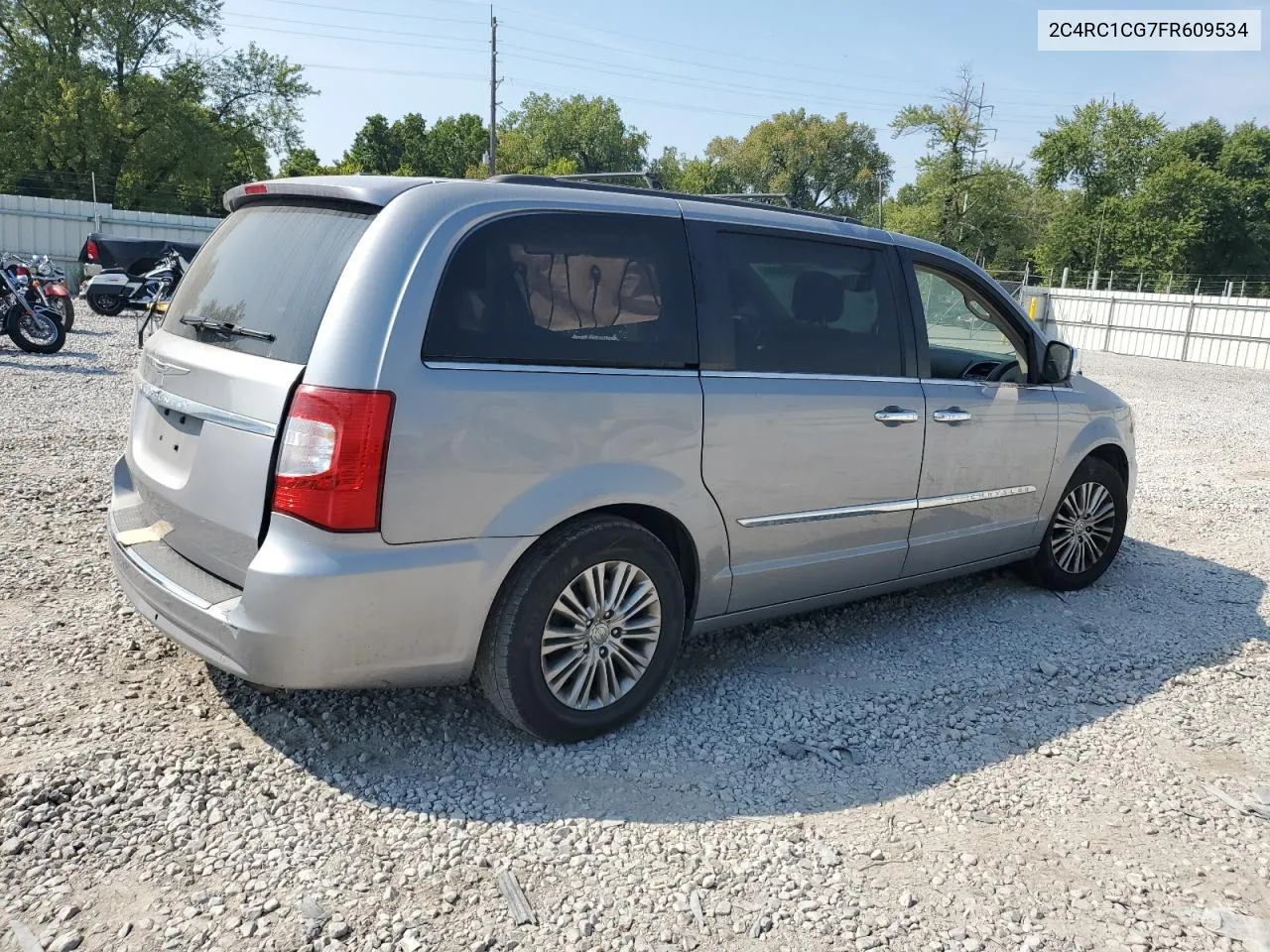 2015 Chrysler Town & Country Touring L VIN: 2C4RC1CG7FR609534 Lot: 68188044