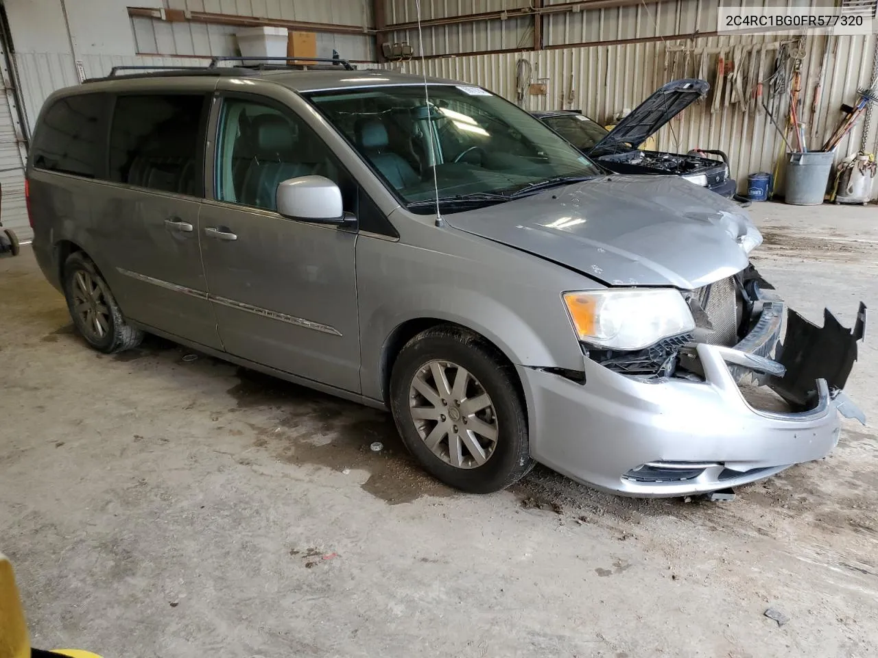 2015 Chrysler Town & Country Touring VIN: 2C4RC1BG0FR577320 Lot: 69610704