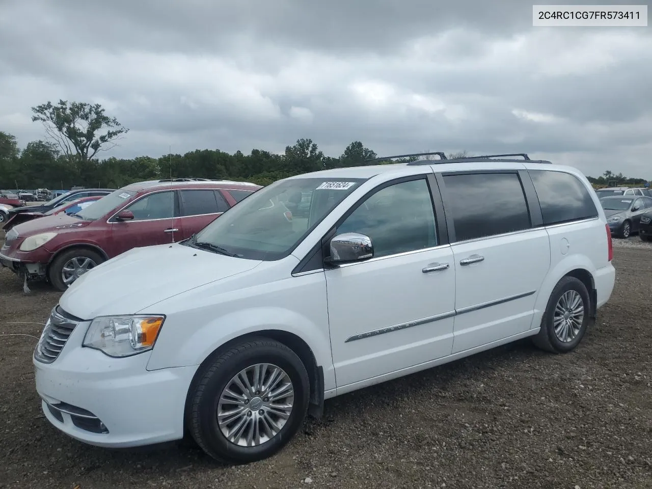 2015 Chrysler Town & Country Touring L VIN: 2C4RC1CG7FR573411 Lot: 71651624