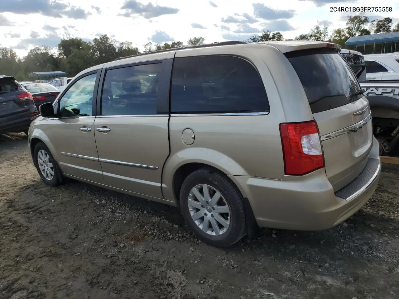 2015 Chrysler Town & Country Touring VIN: 2C4RC1BG3FR755558 Lot: 72390574