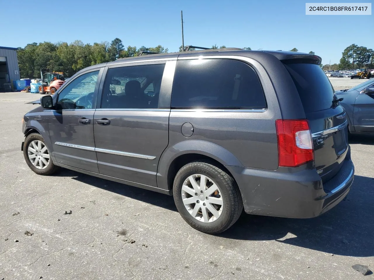 2015 Chrysler Town & Country Touring VIN: 2C4RC1BG8FR617417 Lot: 75694214