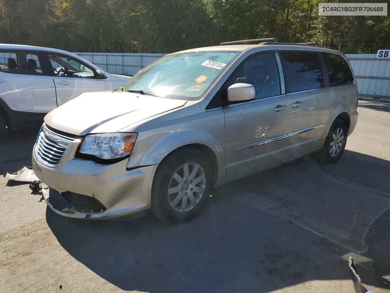 2015 Chrysler Town & Country Touring VIN: 2C4RC1BG2FR706688 Lot: 75750134