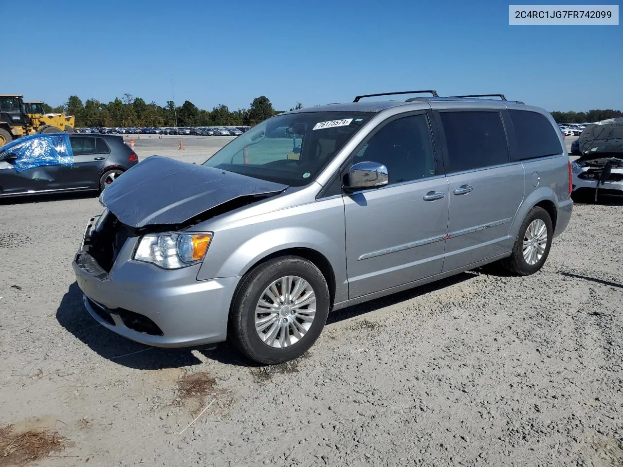 2015 Chrysler Town & Country Limited VIN: 2C4RC1JG7FR742099 Lot: 76175574