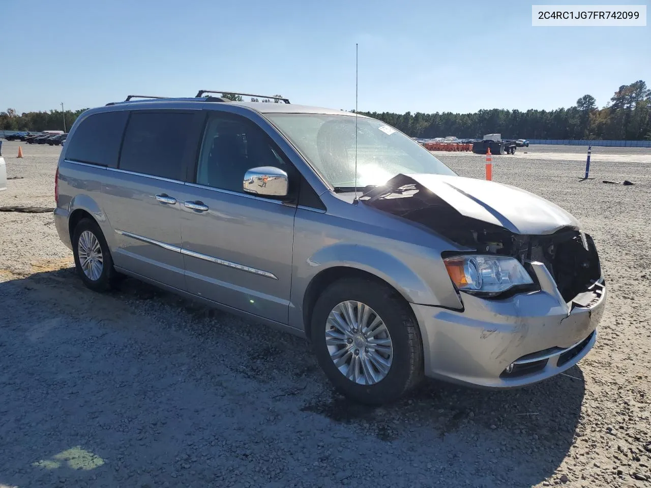 2015 Chrysler Town & Country Limited VIN: 2C4RC1JG7FR742099 Lot: 76175574