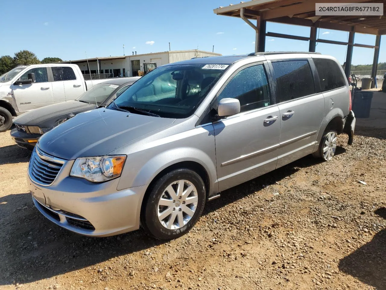 2015 Chrysler Town & Country Lx VIN: 2C4RC1AG8FR677182 Lot: 76281774