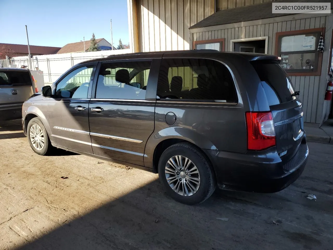 2015 Chrysler Town & Country Touring L VIN: 2C4RC1CG0FR521957 Lot: 78805514