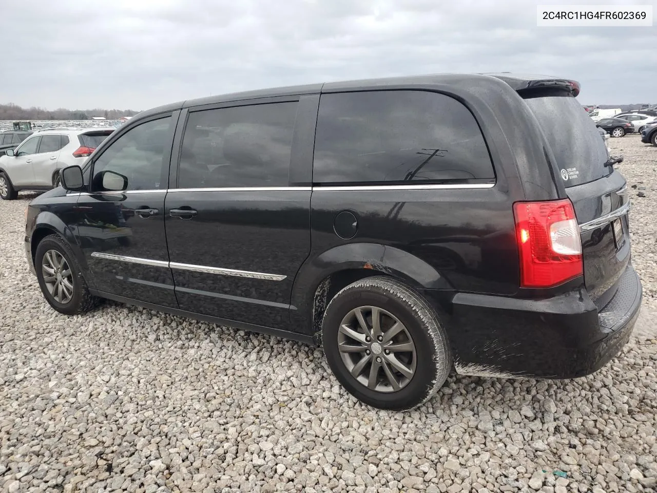 2015 Chrysler Town & Country S VIN: 2C4RC1HG4FR602369 Lot: 79313554