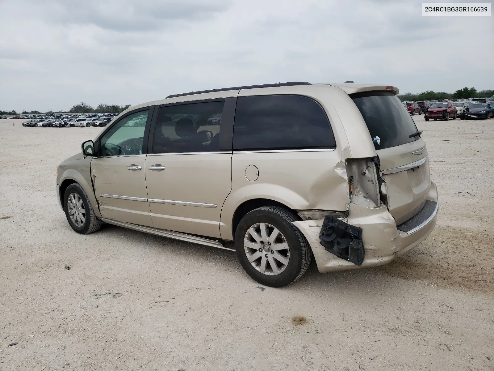 2016 Chrysler Town & Country Touring VIN: 2C4RC1BG3GR166639 Lot: 51432184