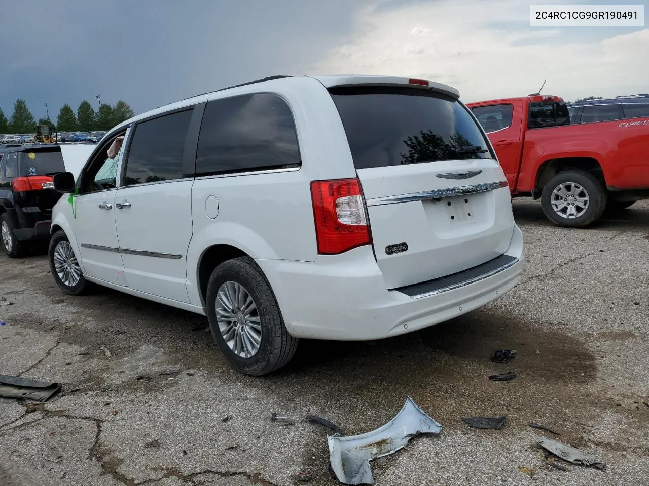 2016 Chrysler Town & Country Touring L VIN: 2C4RC1CG9GR190491 Lot: 53958314