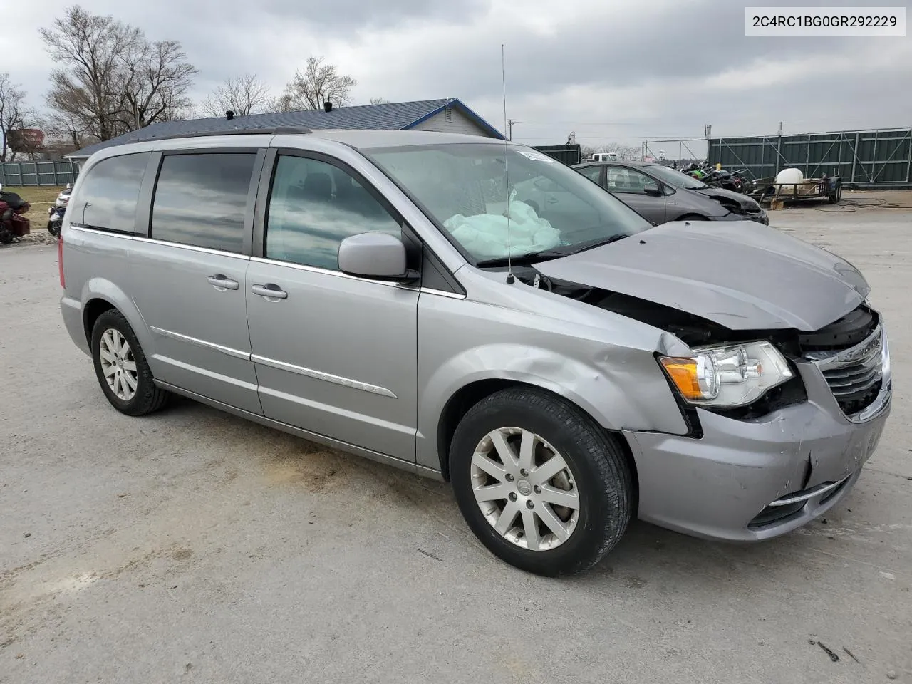 2016 Chrysler Town & Country Touring VIN: 2C4RC1BG0GR292229 Lot: 66702584