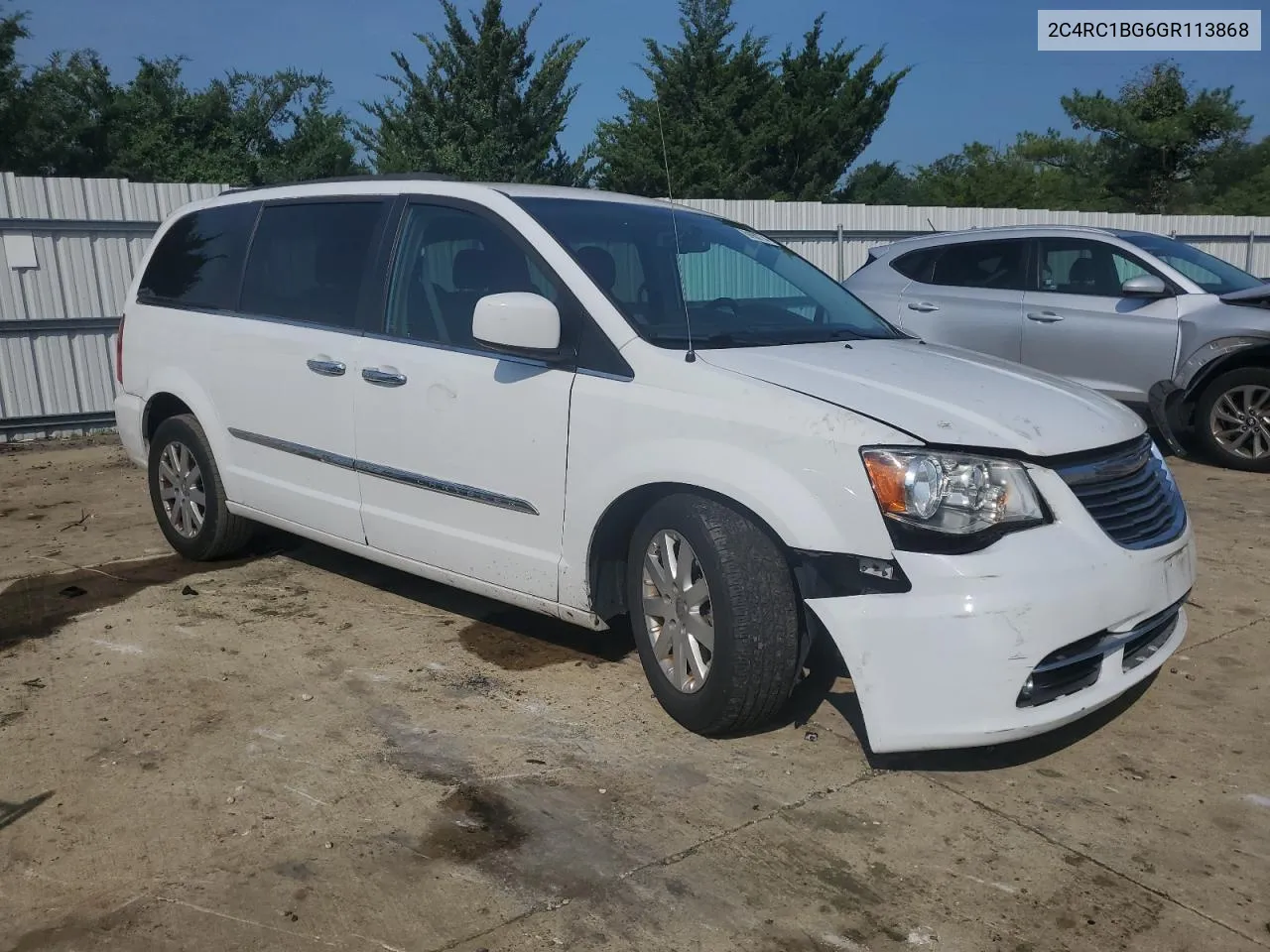 2016 Chrysler Town & Country Touring VIN: 2C4RC1BG6GR113868 Lot: 69060774