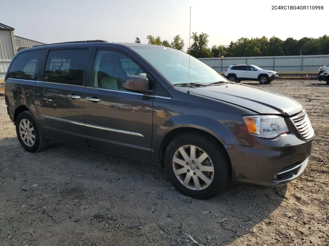 2016 Chrysler Town & Country Touring VIN: 2C4RC1BG4GR110998 Lot: 69423924