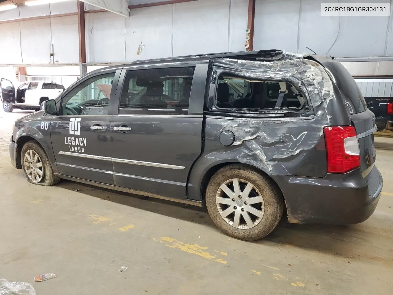 2C4RC1BG1GR304131 2016 Chrysler Town & Country Touring