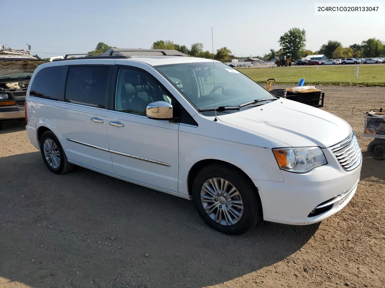 2C4RC1CG2GR133047 2016 Chrysler Town & Country Touring L