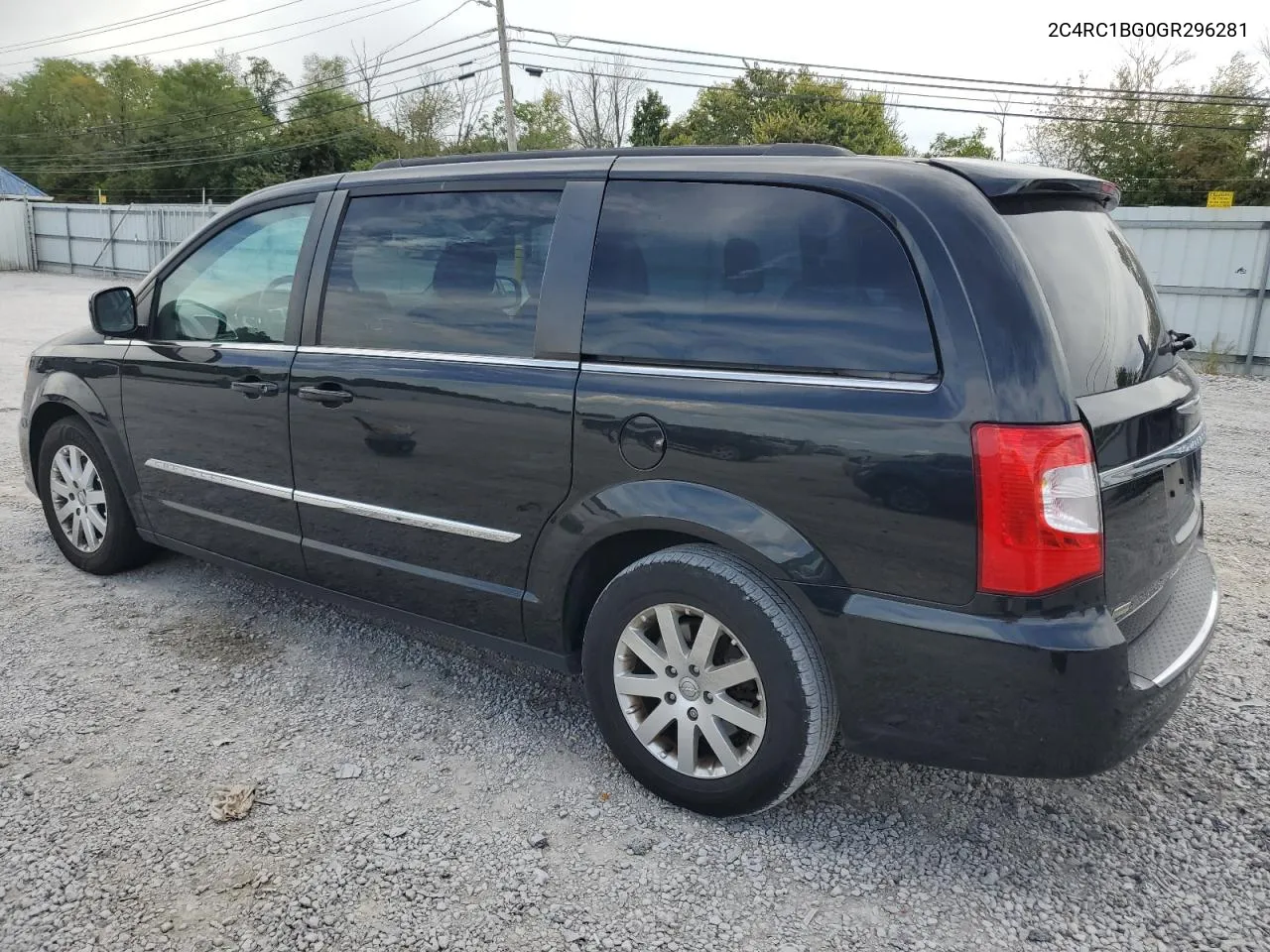 2016 Chrysler Town & Country Touring VIN: 2C4RC1BG0GR296281 Lot: 71426914