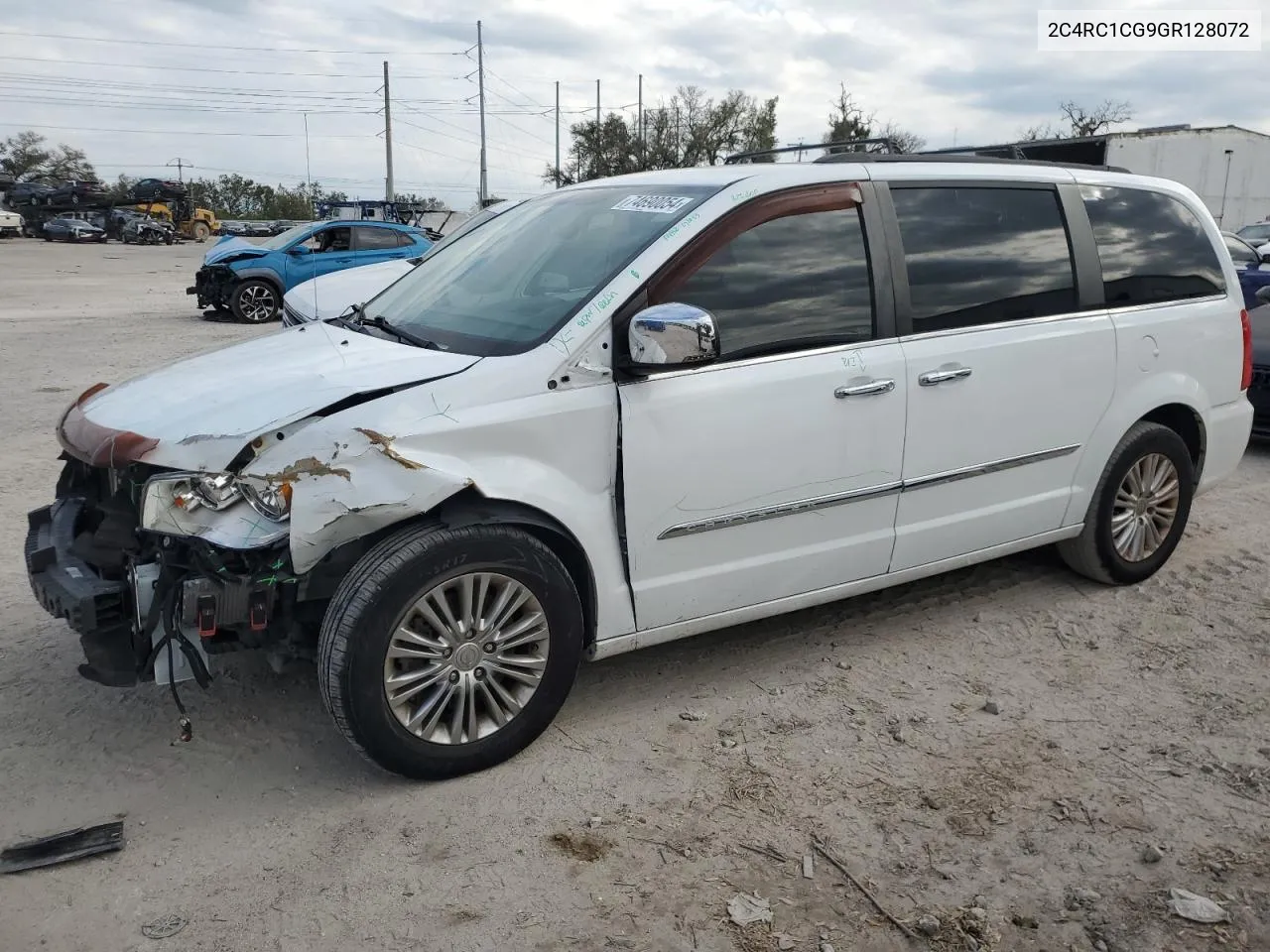 2016 Chrysler Town & Country Touring L VIN: 2C4RC1CG9GR128072 Lot: 74690054