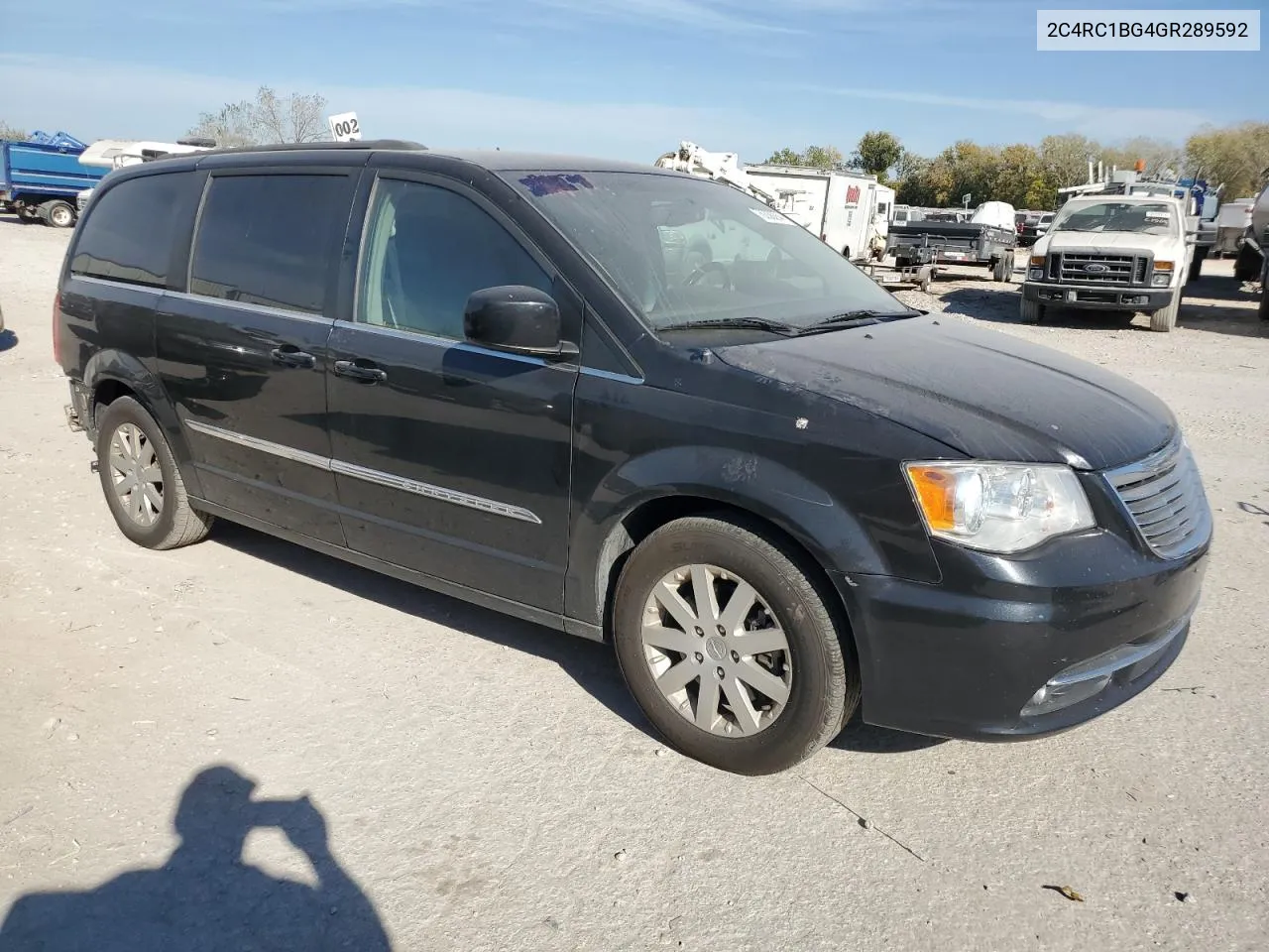 2016 Chrysler Town & Country Touring VIN: 2C4RC1BG4GR289592 Lot: 76338264