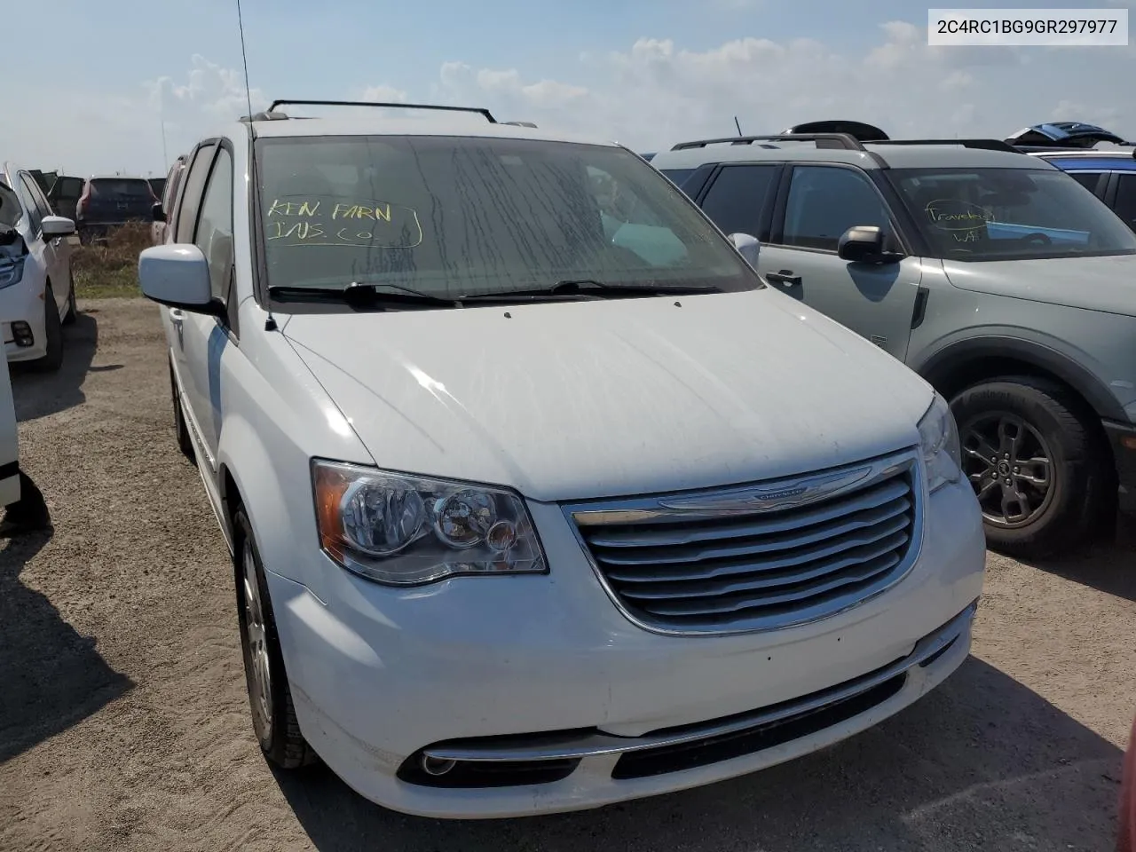 2016 Chrysler Town & Country Touring VIN: 2C4RC1BG9GR297977 Lot: 76444524