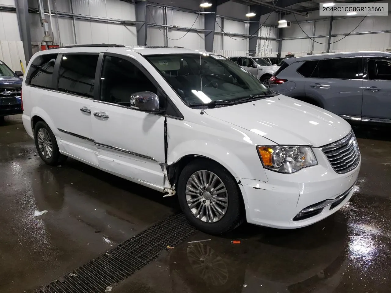 2016 Chrysler Town & Country Touring L VIN: 2C4RC1CG8GR135661 Lot: 77674024