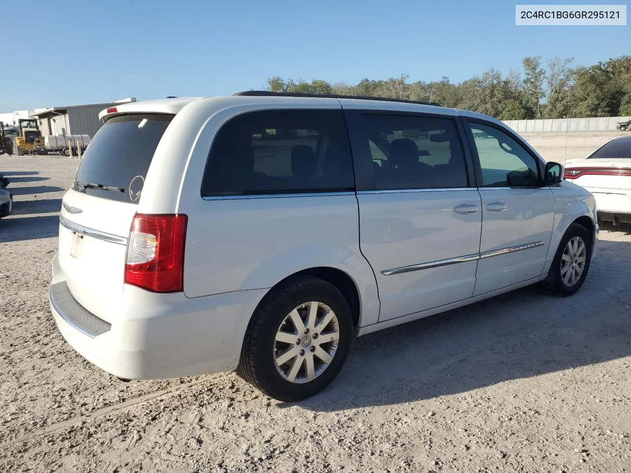 2016 Chrysler Town & Country Touring VIN: 2C4RC1BG6GR295121 Lot: 80370084