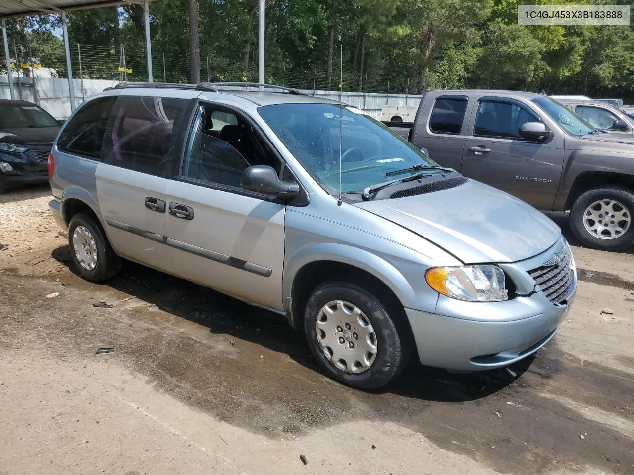 2003 Chrysler Voyager Lx VIN: 1C4GJ453X3B183888 Lot: 67923494