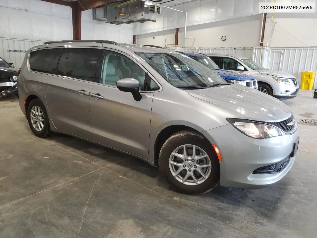 2021 Chrysler Voyager Lxi VIN: 2C4RC1DG2MR525696 Lot: 55533284