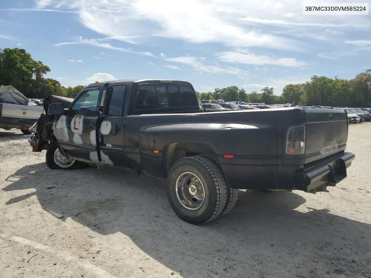 1997 Dodge Ram 3500 VIN: 3B7MC33D0VM585224 Lot: 70363734